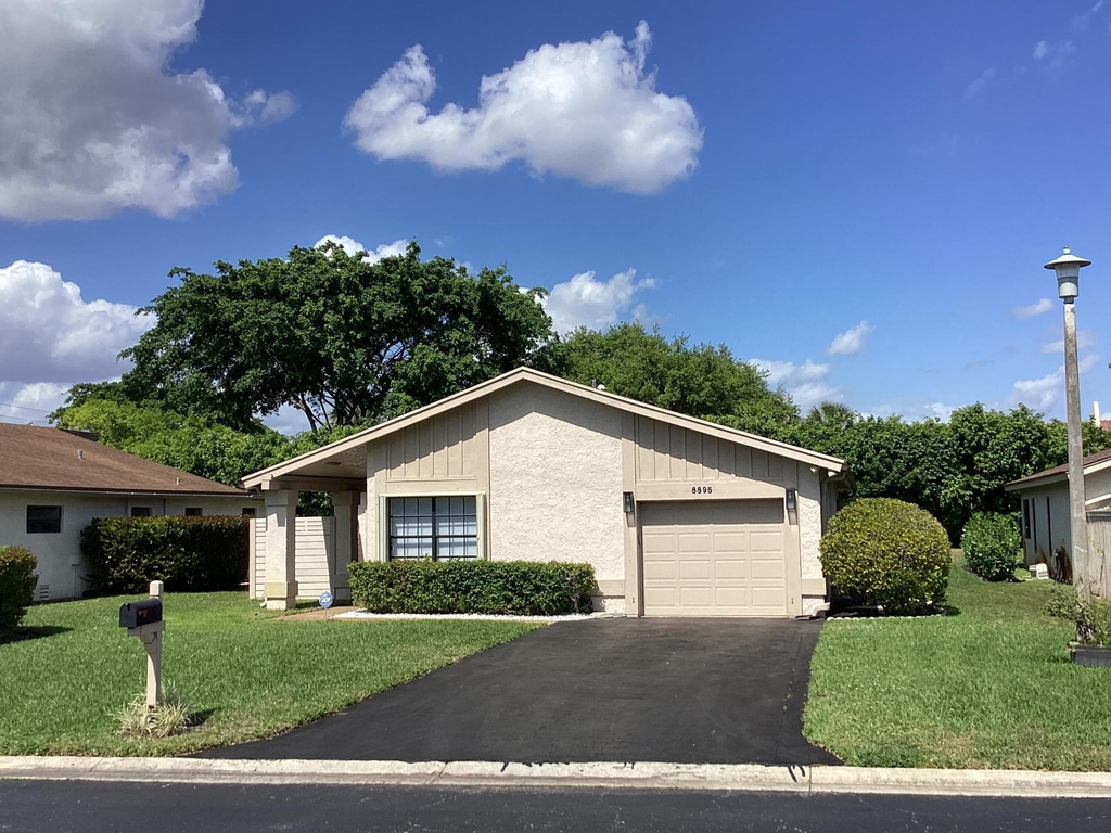 8895 Old Pine Road - Photo 1