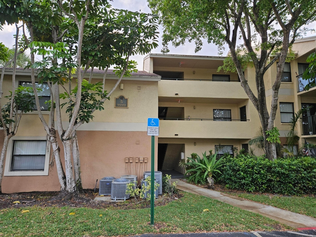 9999 Summerbreeze Drive - Photo 16