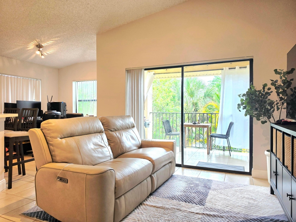 9999 Summerbreeze Drive - Photo 5