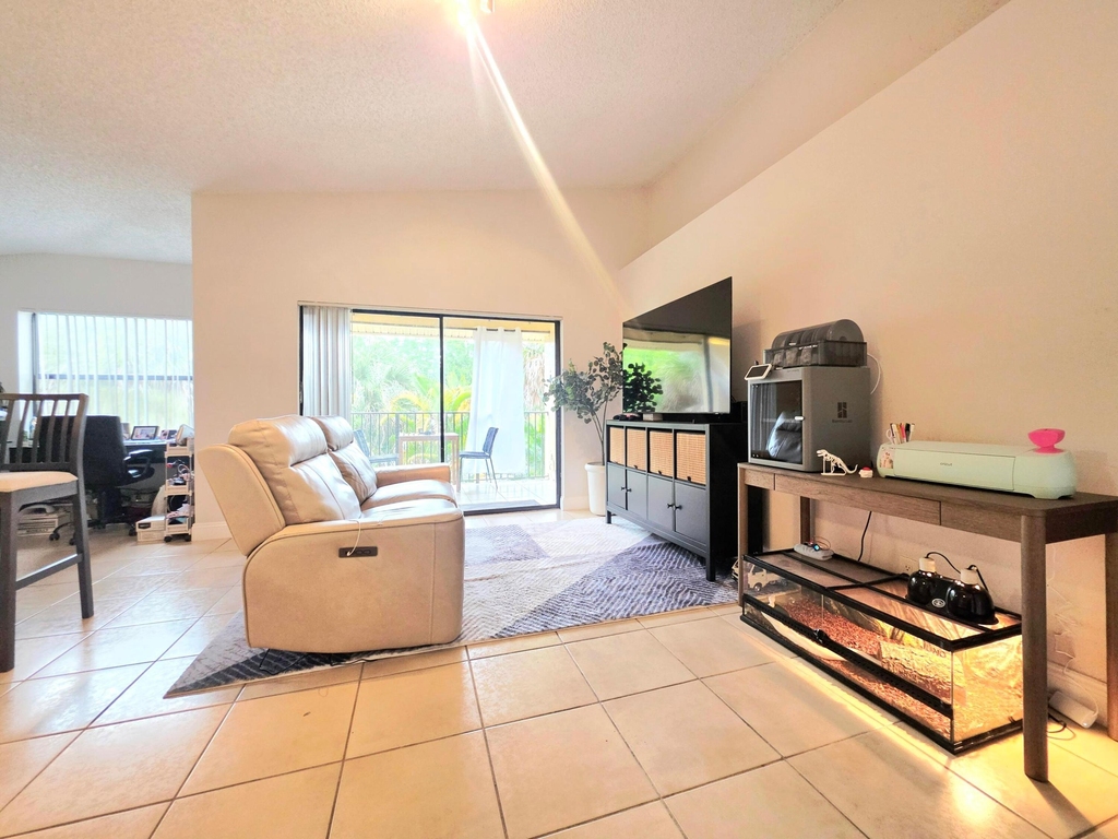 9999 Summerbreeze Drive - Photo 4