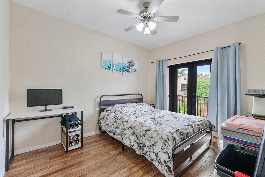 4755 Cypress Street - Photo 18
