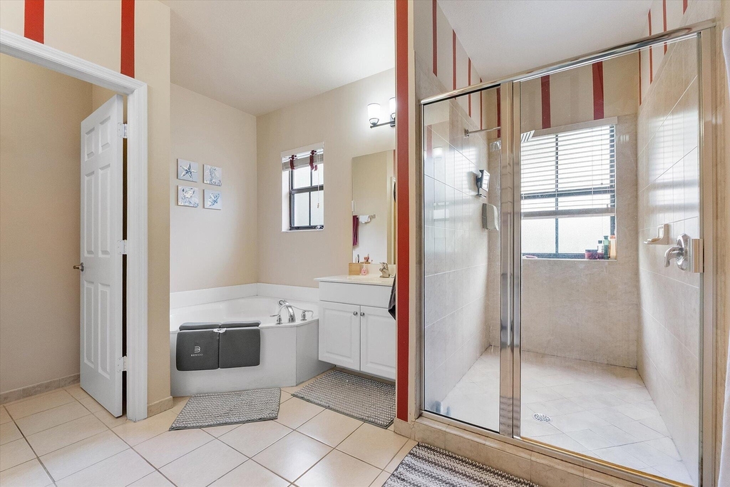 4755 Cypress Street - Photo 14