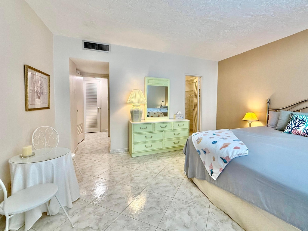 4250 Galt Ocean Drive - Photo 51