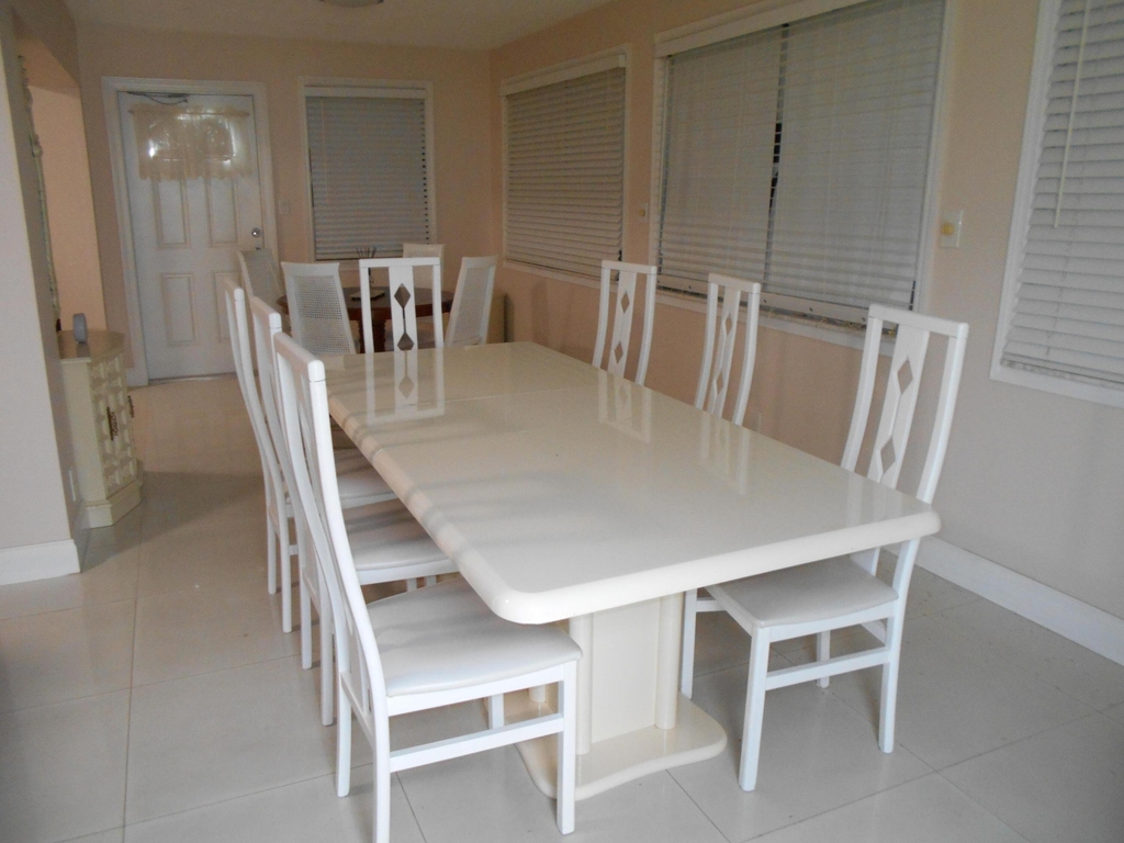 38 Leisure Boulevard - Photo 4