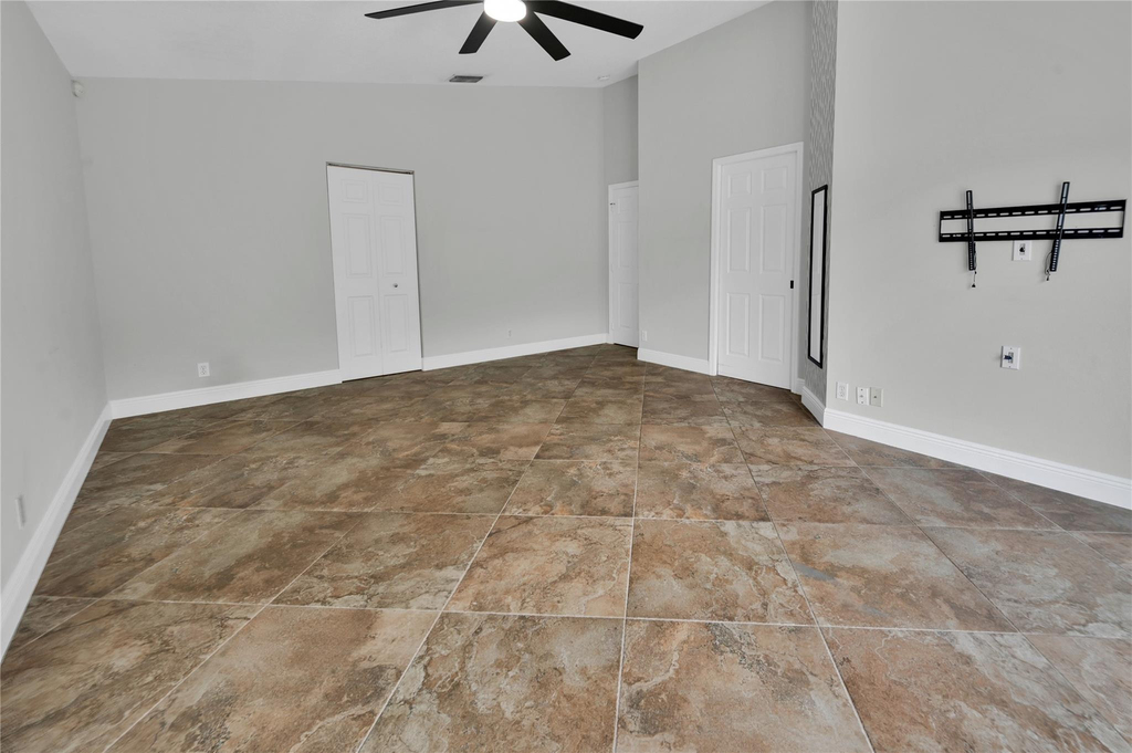 8949 Nw 45th Court - Photo 12