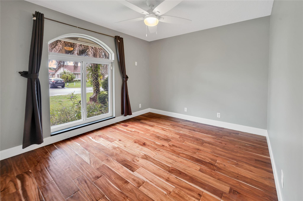 8949 Nw 45th Court - Photo 17