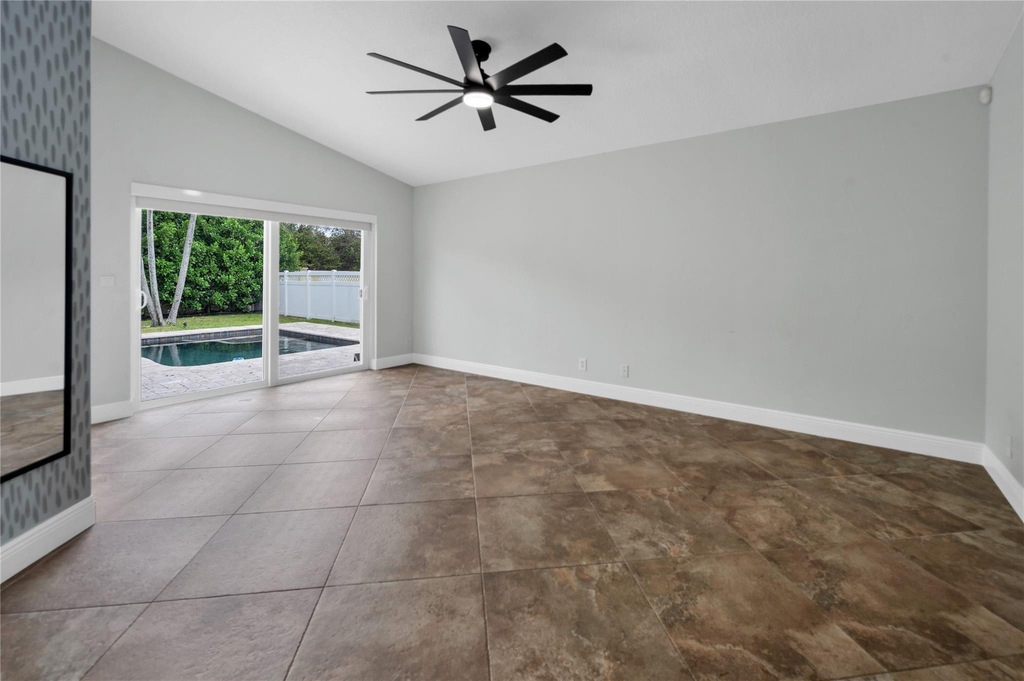 8949 Nw 45th Court - Photo 11