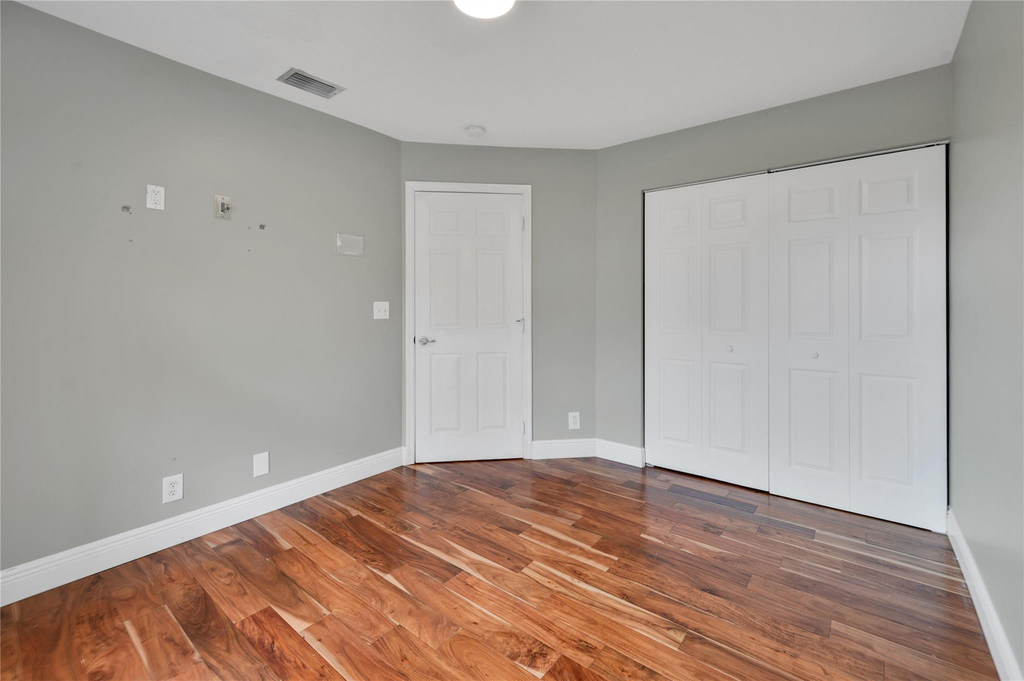 8949 Nw 45th Court - Photo 16