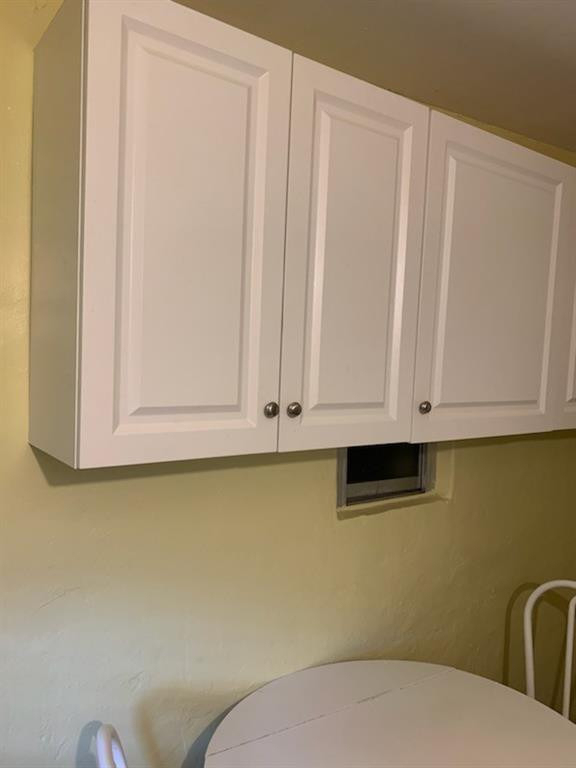 8457 Southampton Drive - Photo 4