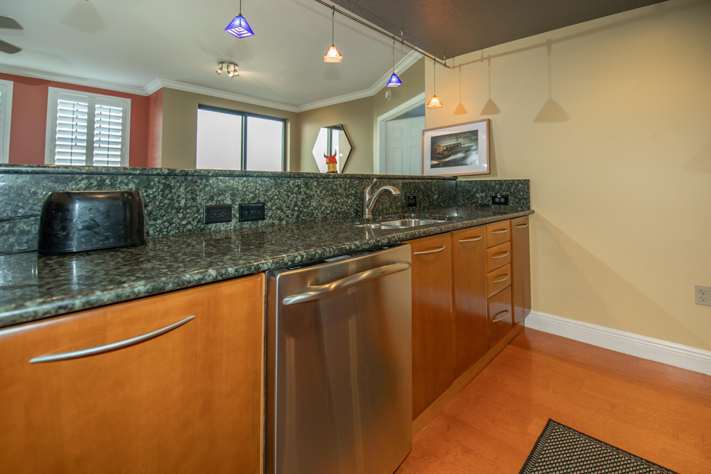 511 Lucerne Avenue - Photo 8