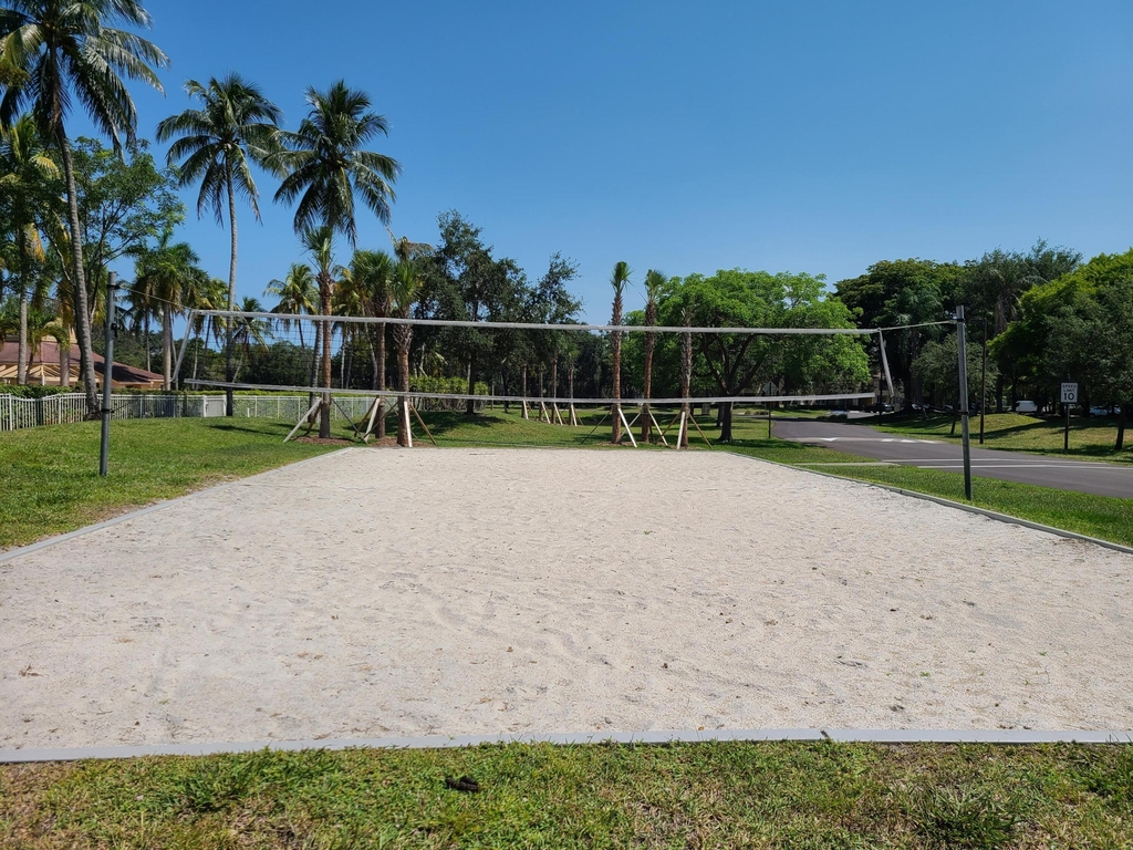 631 Lyons Road - Photo 20