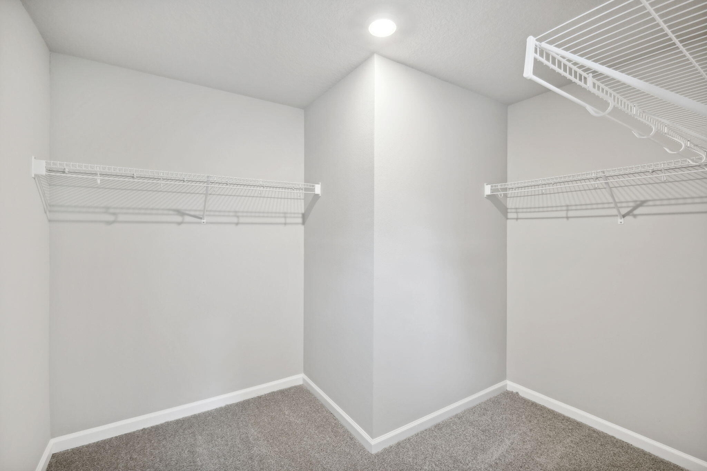 394 Salisbury Circle - Photo 13