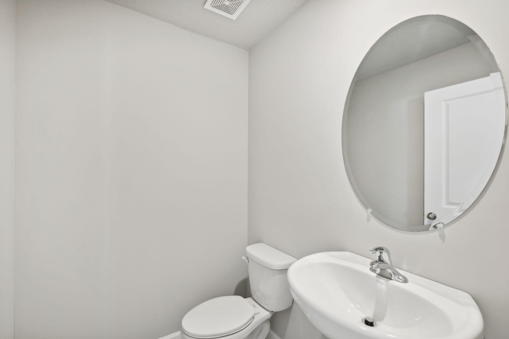 394 Salisbury Circle - Photo 8