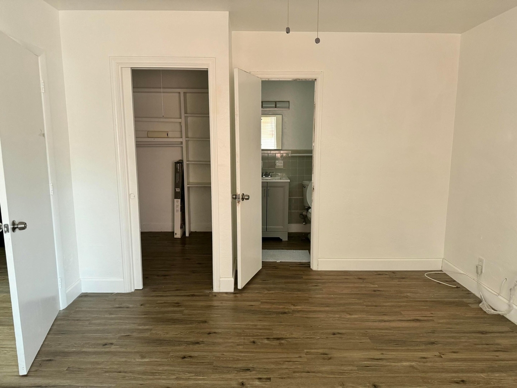1734 Fletcher Street - Photo 10