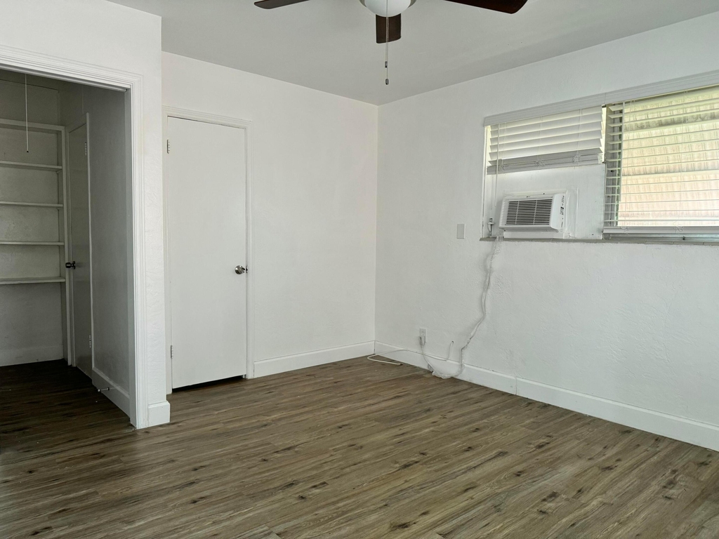 1734 Fletcher Street - Photo 7