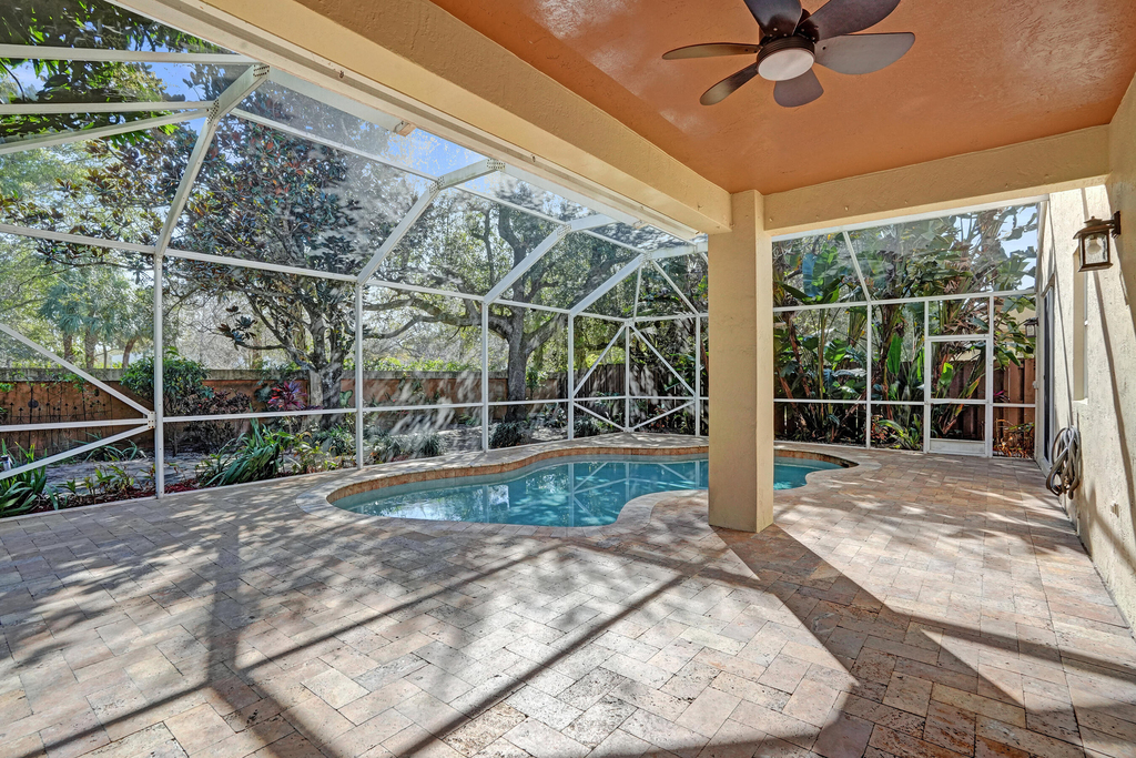 4214 Nw 38th Drive - Photo 15