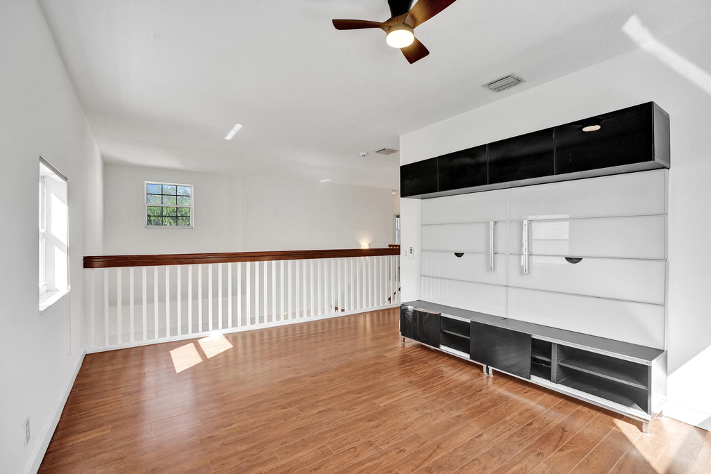 4214 Nw 38th Drive - Photo 37