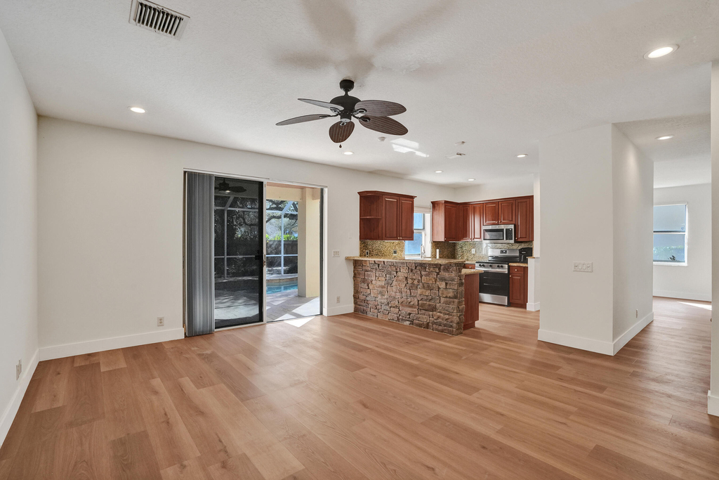 4214 Nw 38th Drive - Photo 26