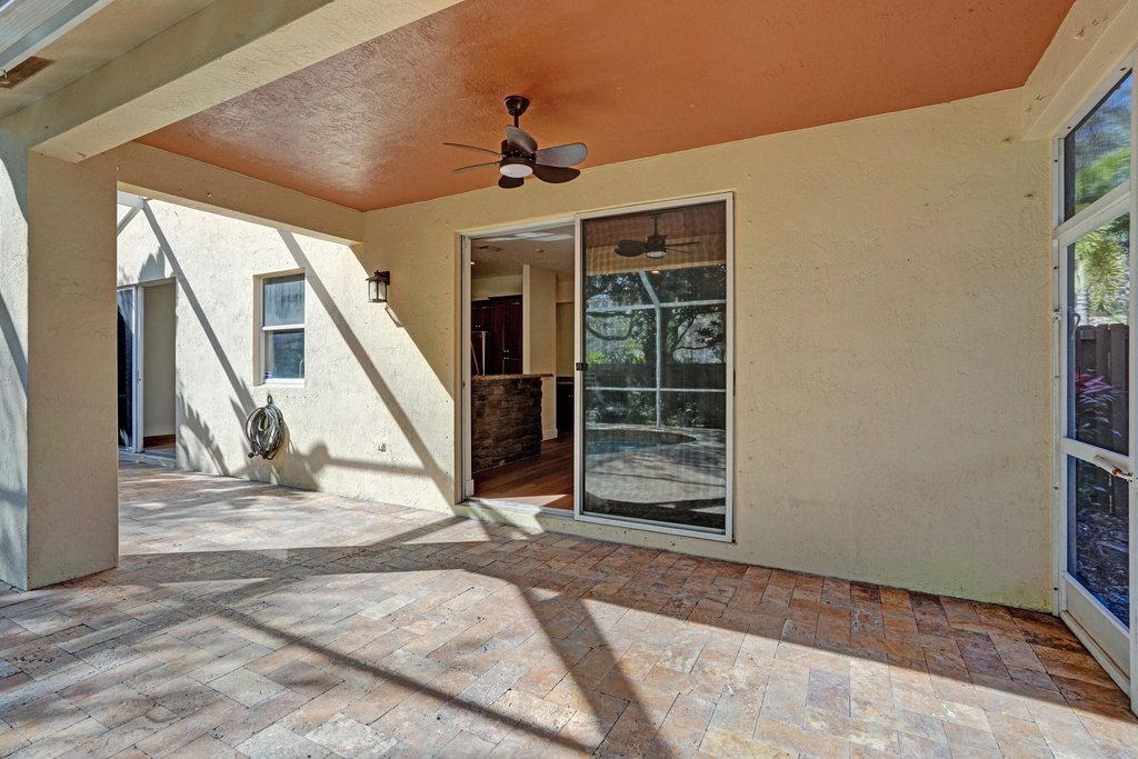 4214 Nw 38th Drive - Photo 16