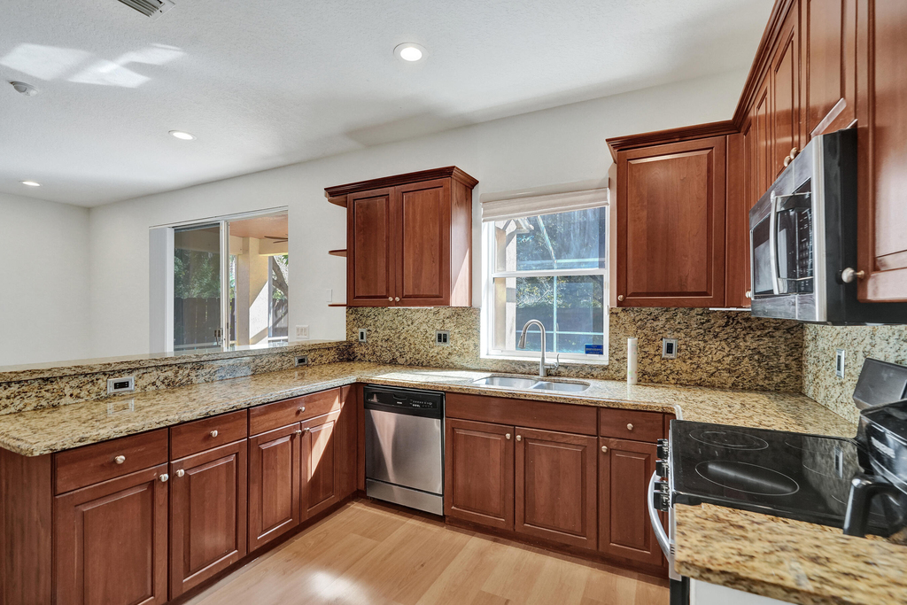 4214 Nw 38th Drive - Photo 19