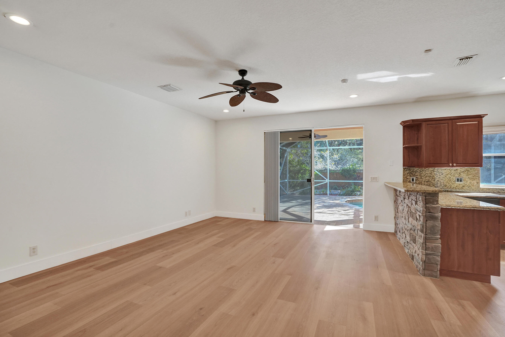 4214 Nw 38th Drive - Photo 25