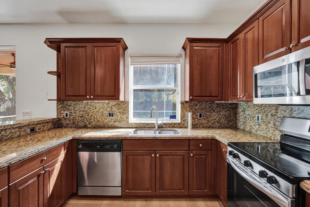 4214 Nw 38th Drive - Photo 21