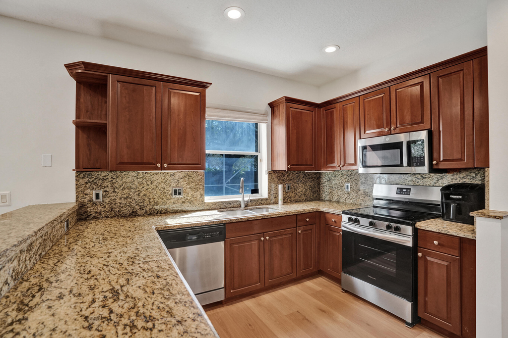 4214 Nw 38th Drive - Photo 20