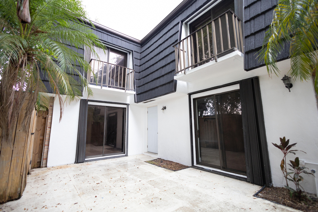 317 Woodland Road - Photo 0