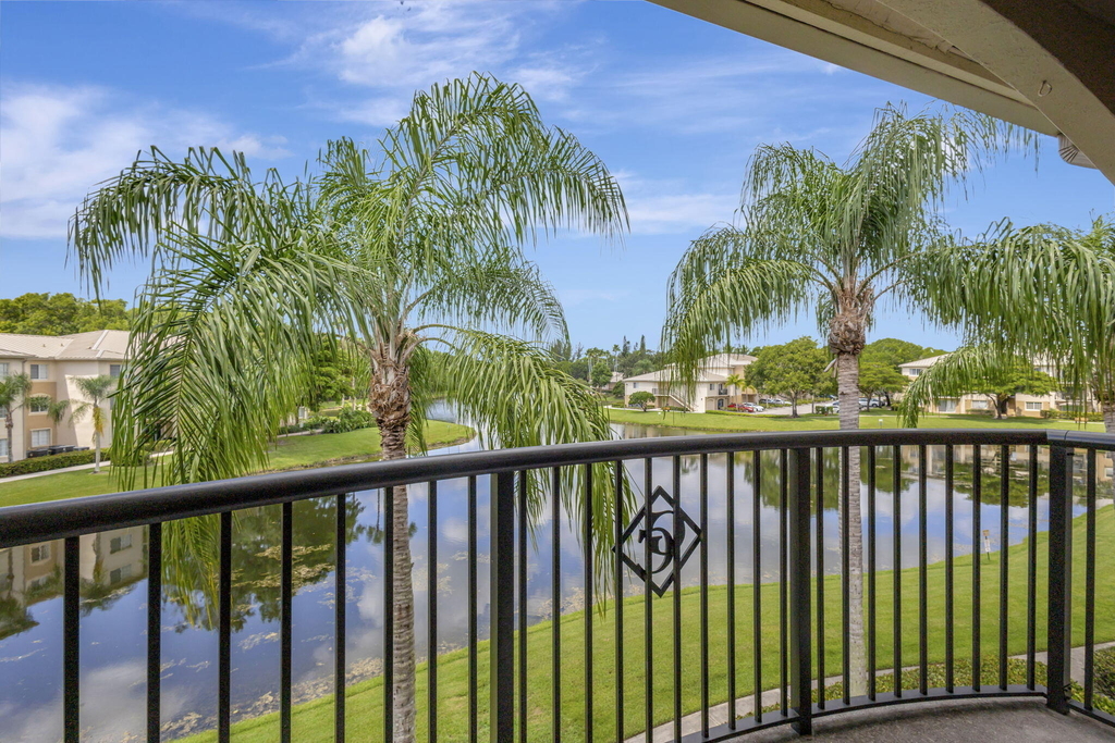 600 N Crestwood Ct Court N - Photo 27