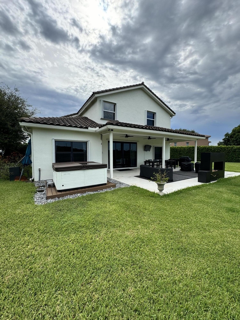 11137 Grandview Manor - Photo 15