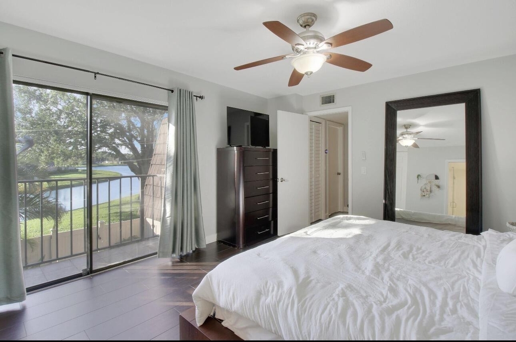 6906 69th Way - Photo 4