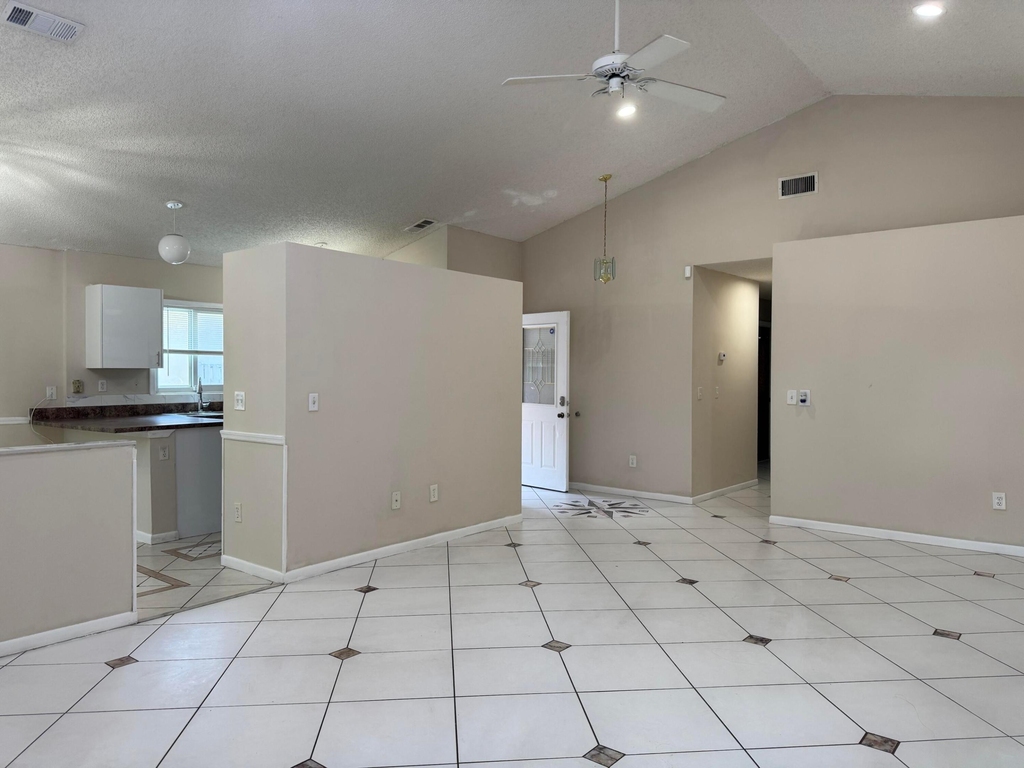 1038 W Jasmine Lane - Photo 8