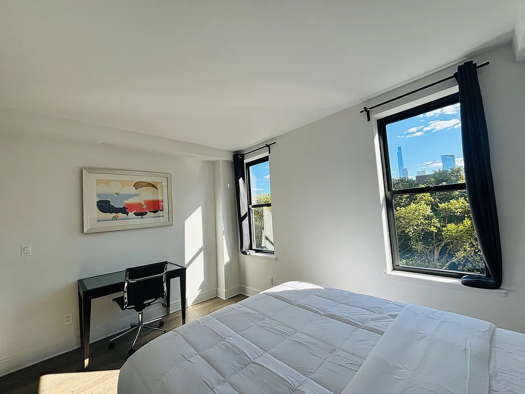 45 West 81st Street - Photo 1