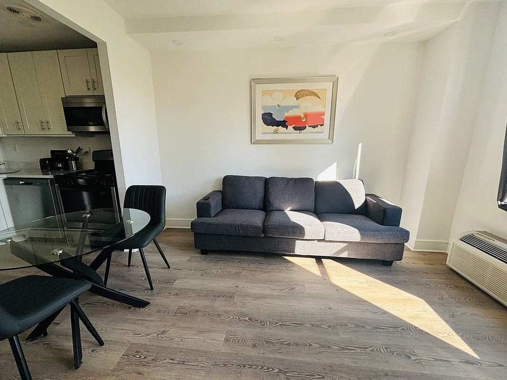 45 West 81st Street - Photo 6