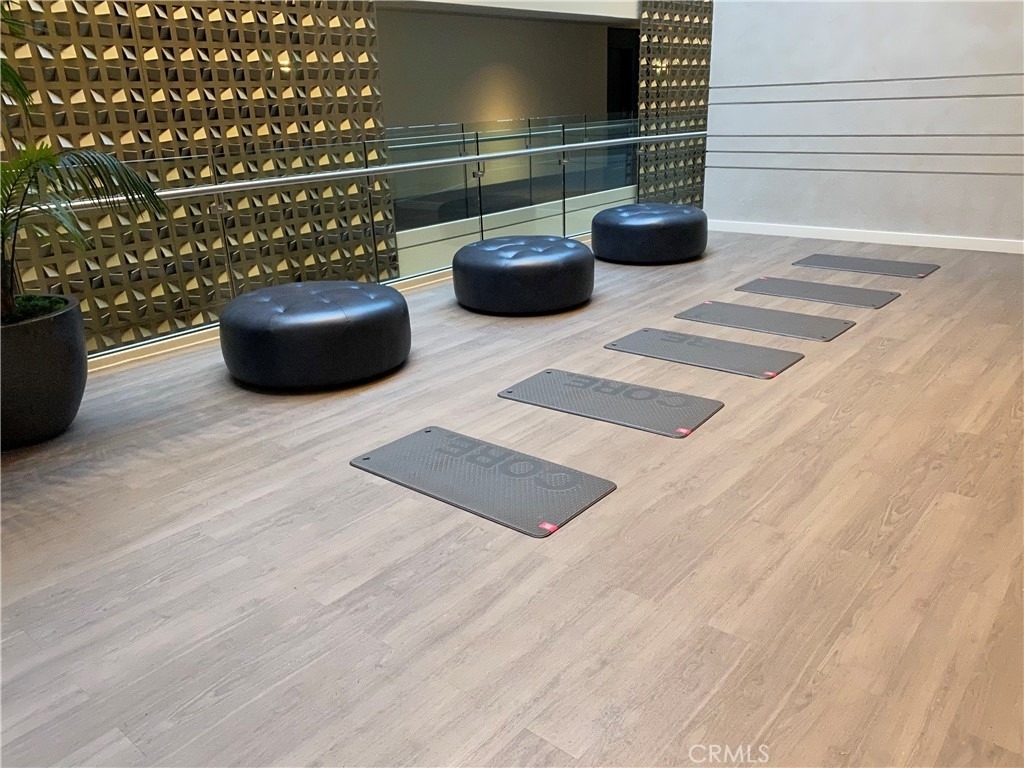 400 S Broadway - Photo 14