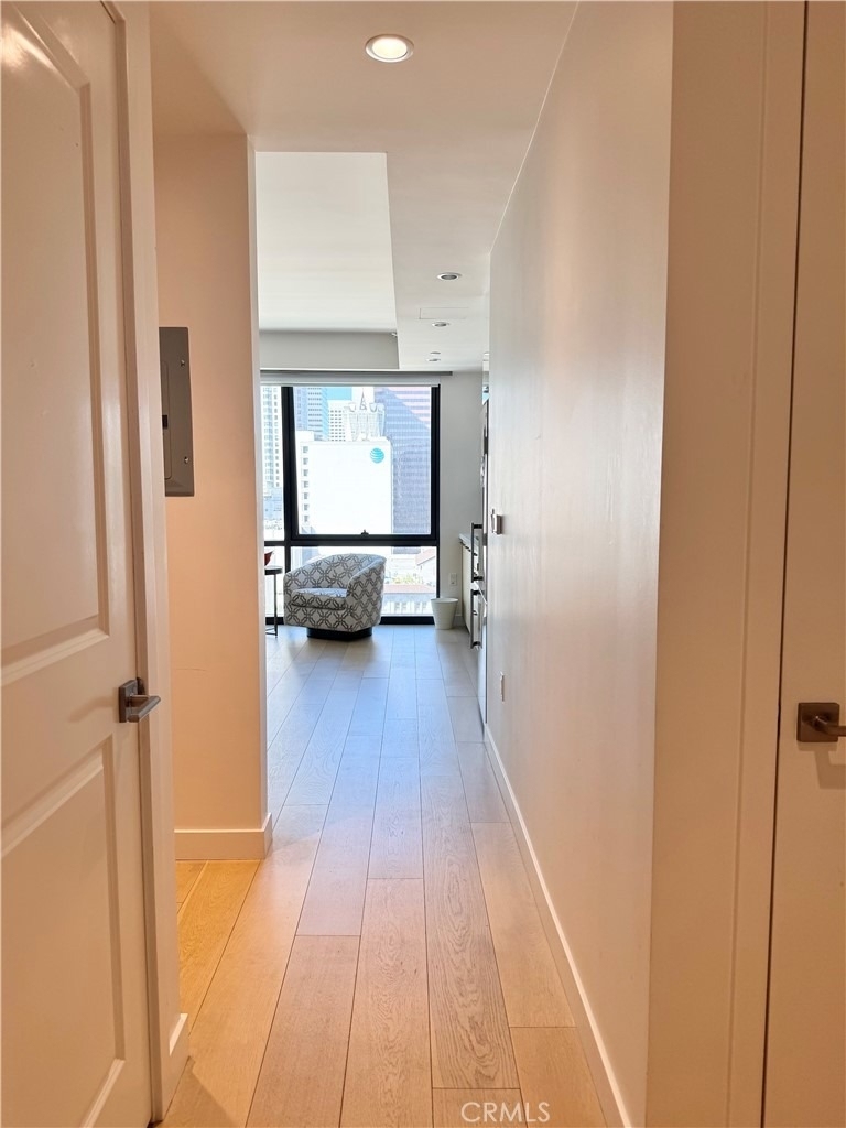 400 S Broadway - Photo 7