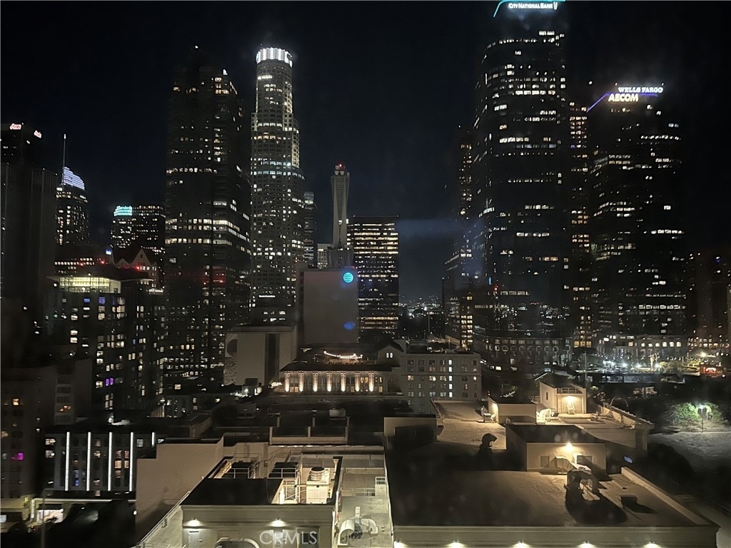 400 S Broadway - Photo 11