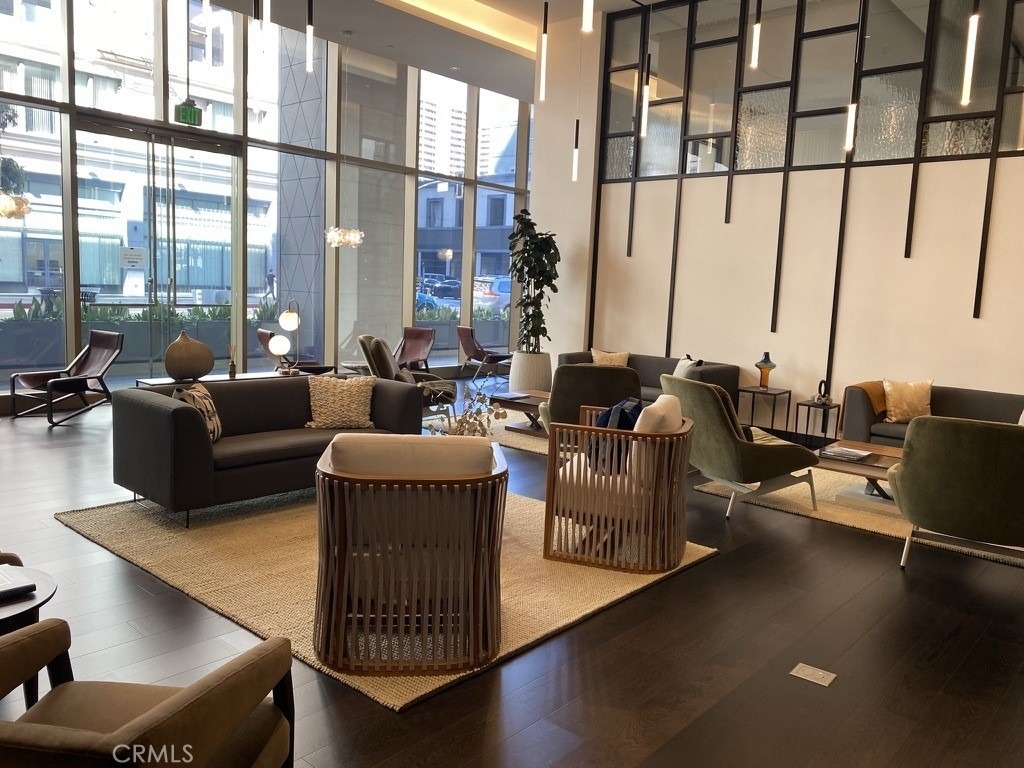 400 S Broadway - Photo 30