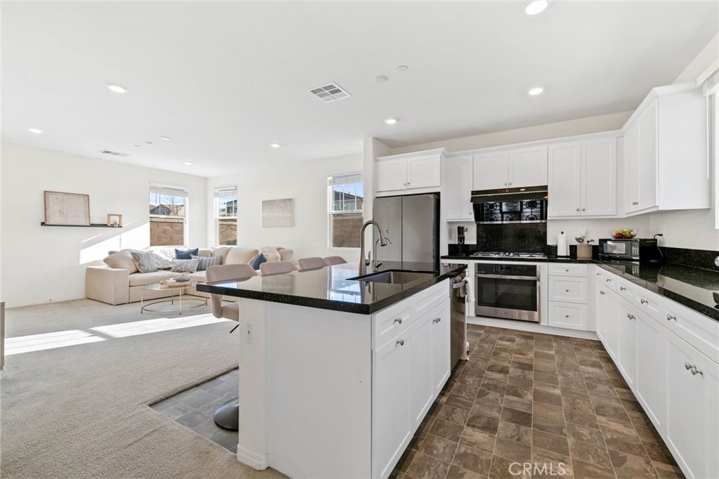 16746 Stags Leap Ln - Photo 9