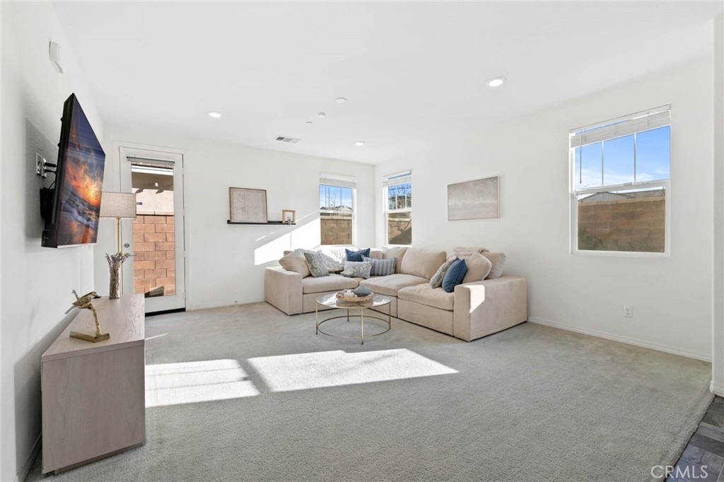 16746 Stags Leap Ln - Photo 4