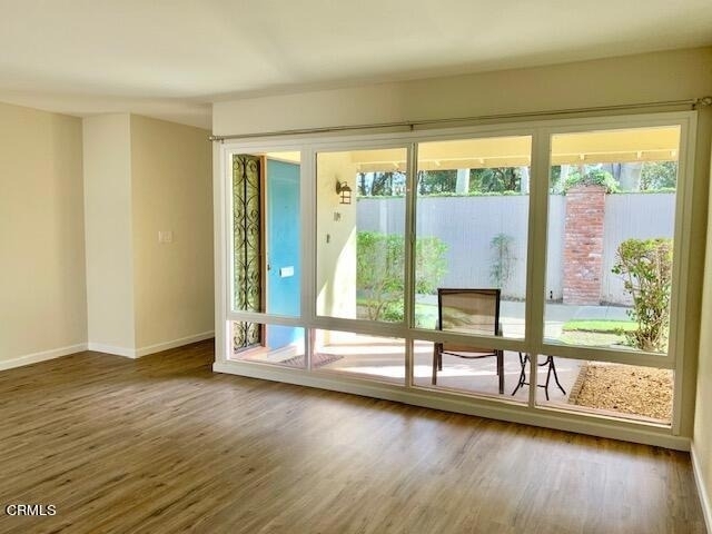109 E Channel Islands Boulevard - Photo 2