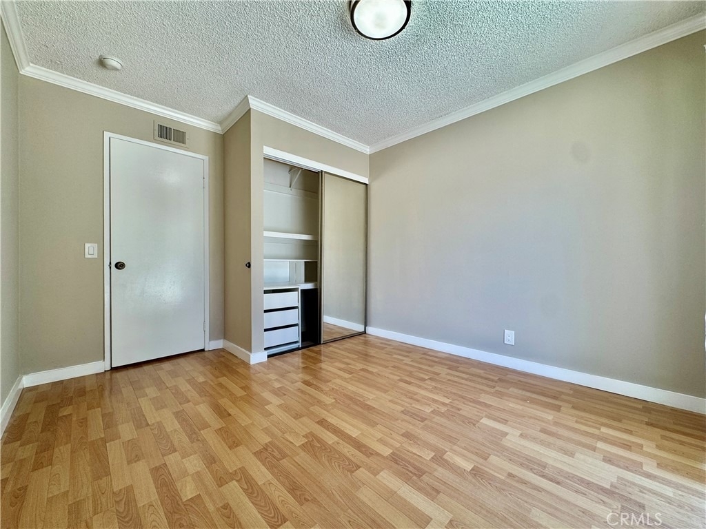 1421 Meadow Glen - Photo 39