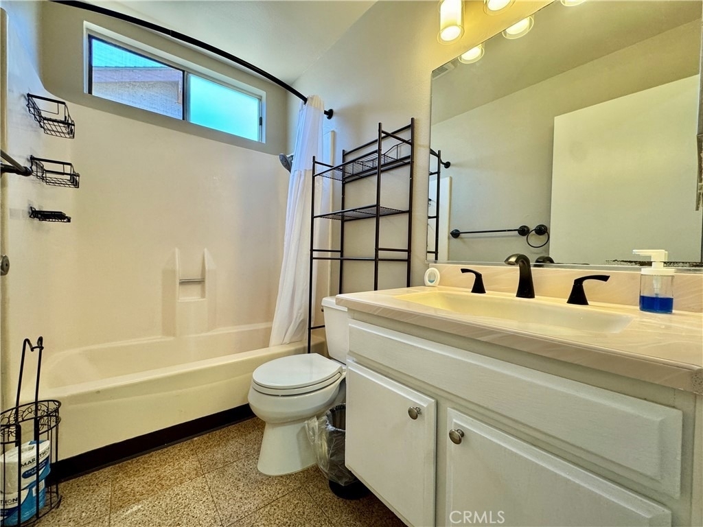 1421 Meadow Glen - Photo 30