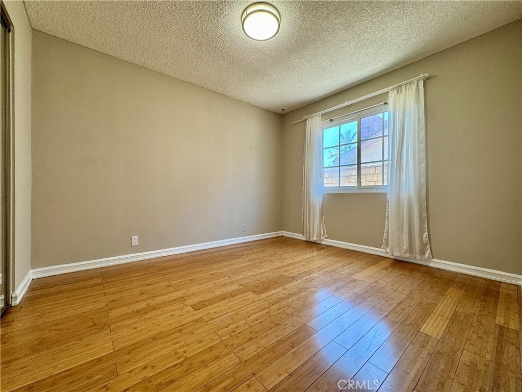 1421 Meadow Glen - Photo 35