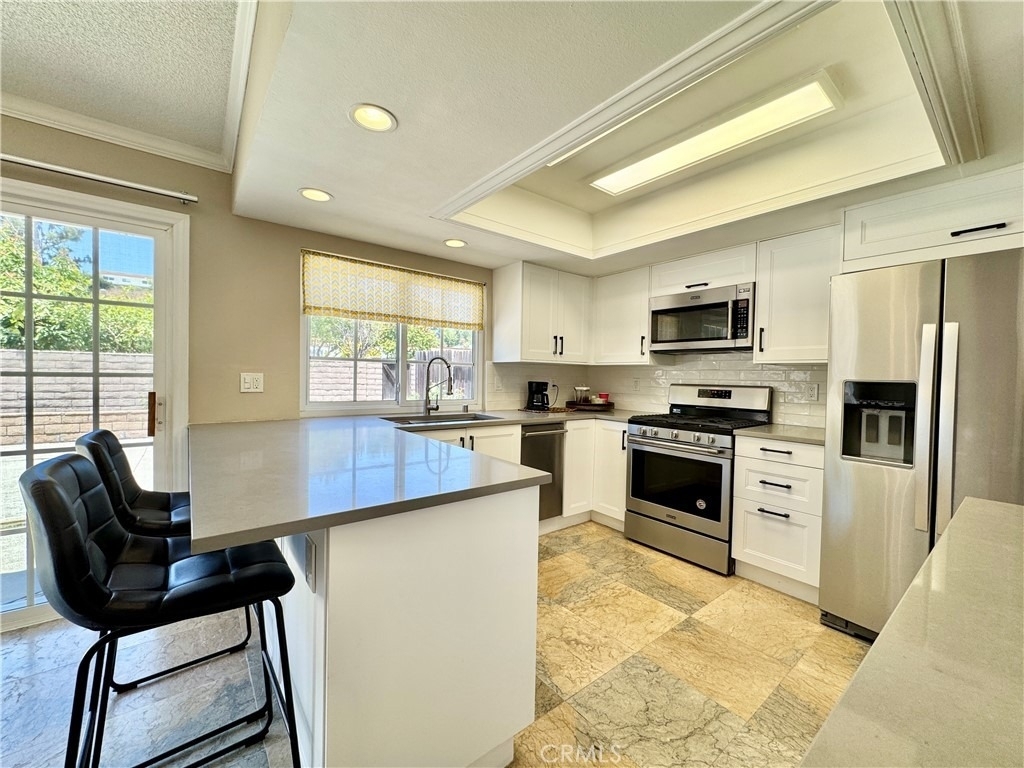 1421 Meadow Glen - Photo 13