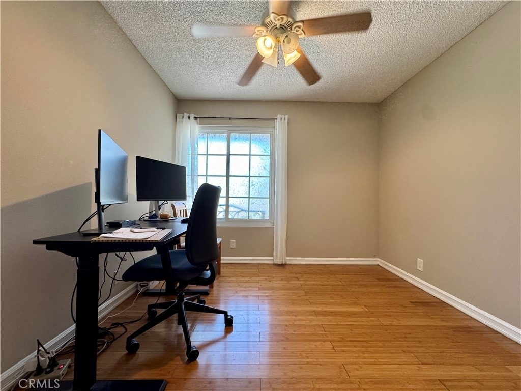 1421 Meadow Glen - Photo 23