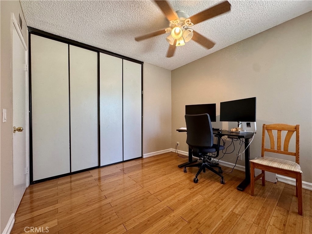 1421 Meadow Glen - Photo 22