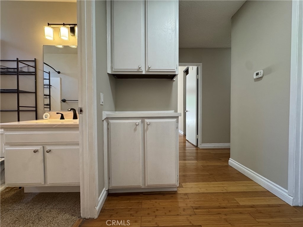 1421 Meadow Glen - Photo 21