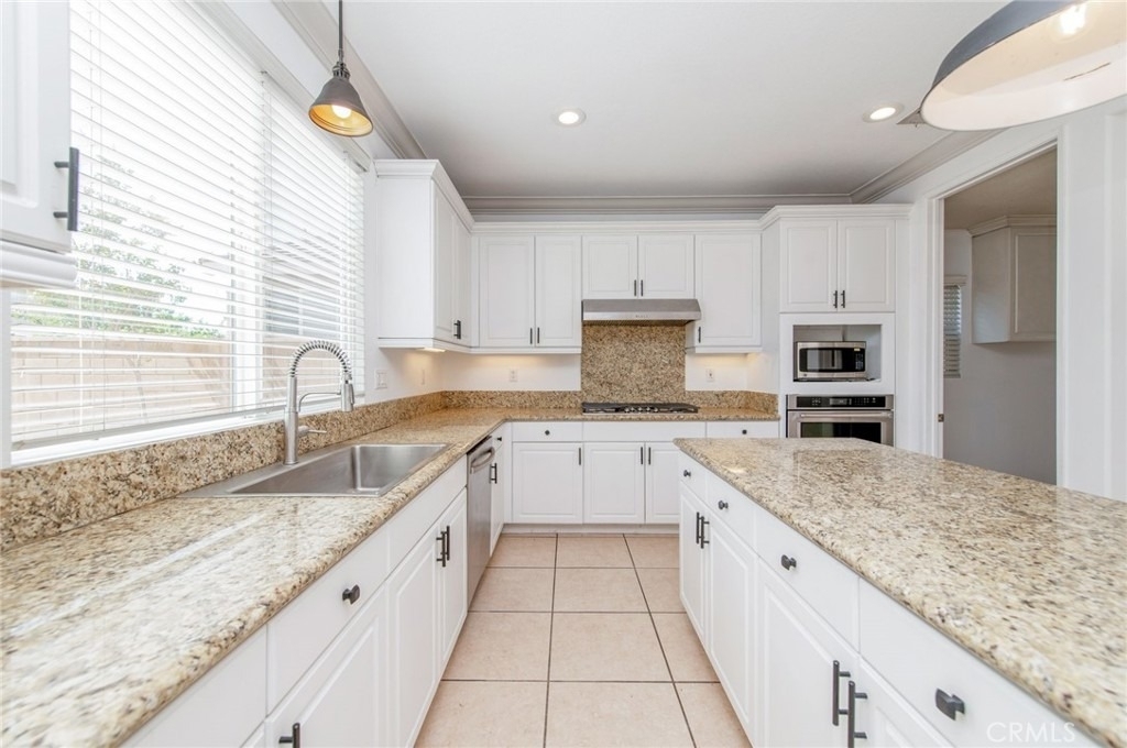 6915 Cedar Creek - Photo 24