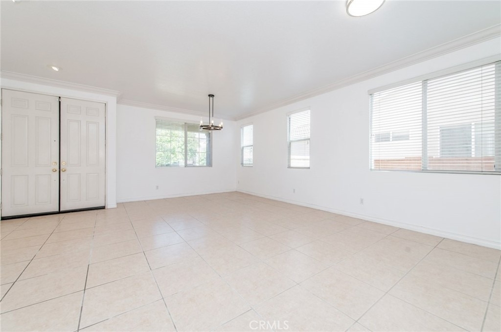 6915 Cedar Creek - Photo 10
